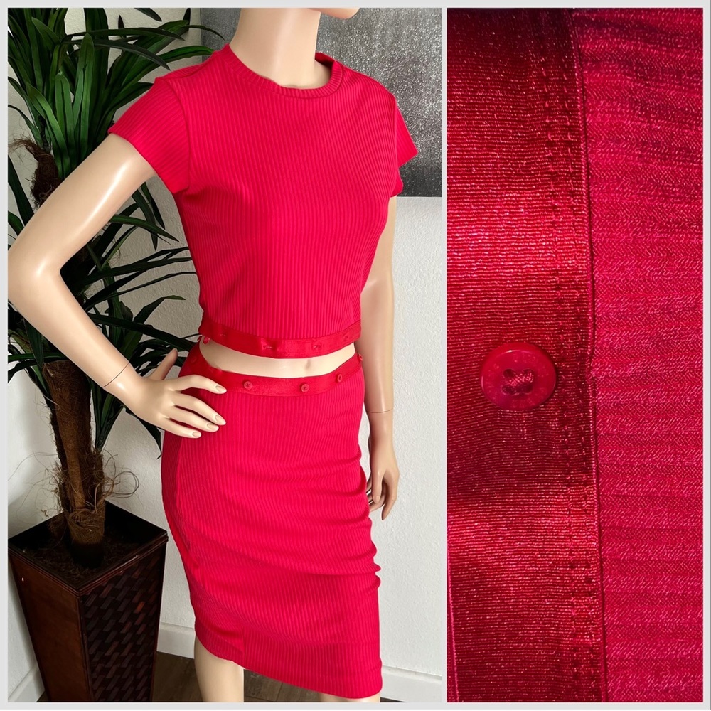 NEW Guess Red Ribbed Knit Bodycon Dress